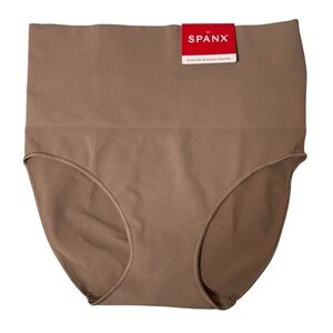 NWT SPANX EcoCare Seamless Shaping Briefs. Size XS